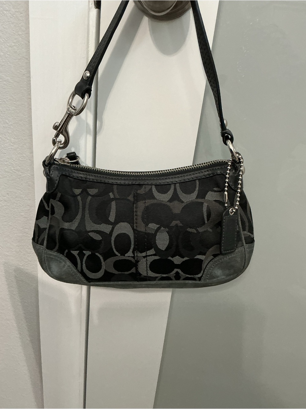 Coach Chelsea Demi Black Signature Jacquard Shoulder Bag - Picture 2 of 8